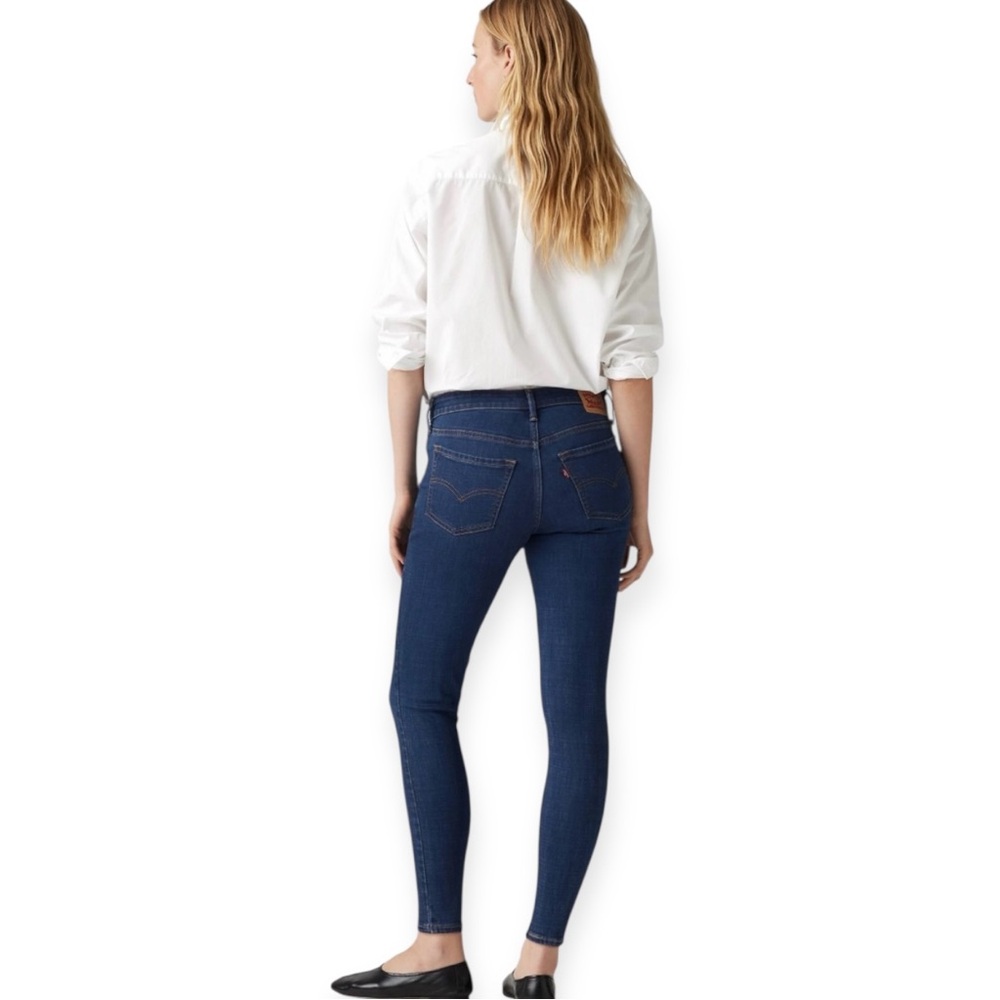 Levi's Strauss 711 Skinny Blue Jeans EUC